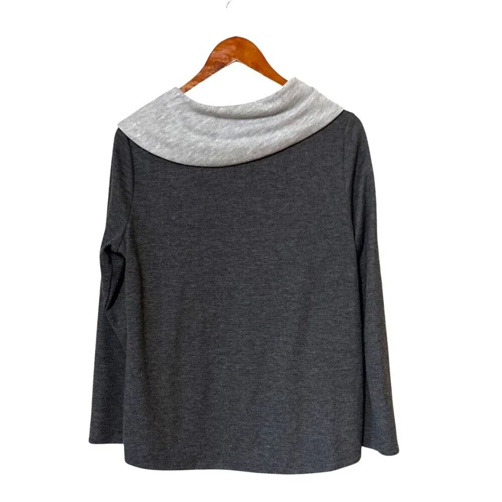 Weekends By Chicos Gray Long Sleeve Top Light Gray Collar Womens Size M - Picture 2 of 4